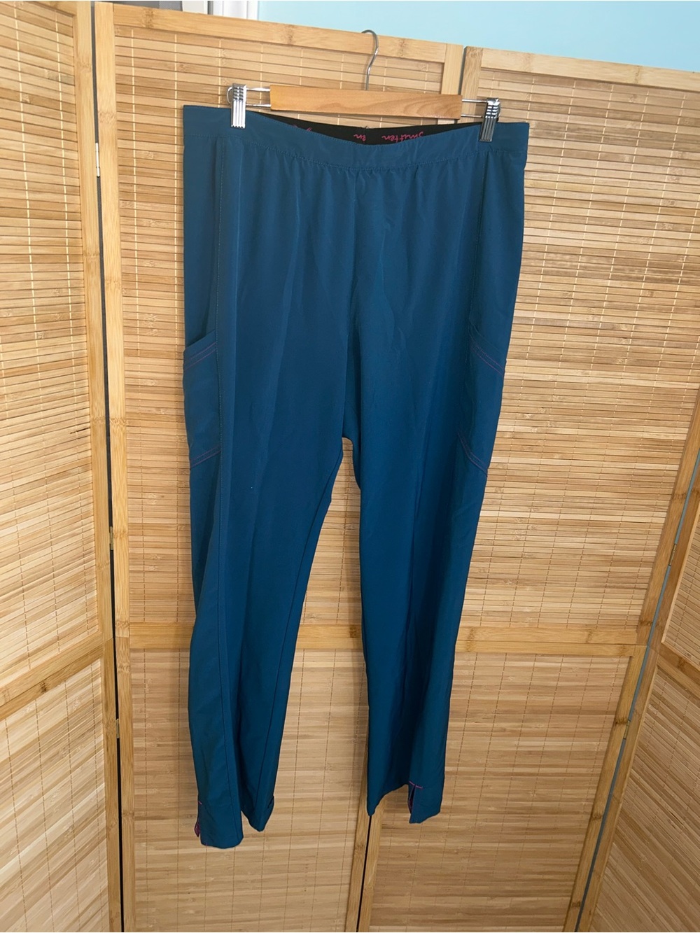 Smitten scrubs dark teal blue scrub pants with side pockets woman’s Medium